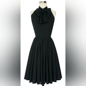 Trashy Diva Streetcar